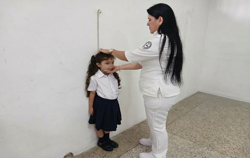 IPASME despliega jornada de salud preventiva para estudiantes de la UEN Prof. Asisclo Bustamante