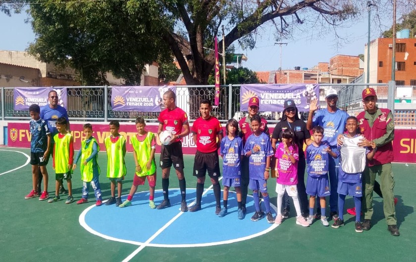 Con deporte y alegría: Niños y adolescentes protagonizan los Juegos Intercampamentos «Venezuela Renace 2026» en La Guaira