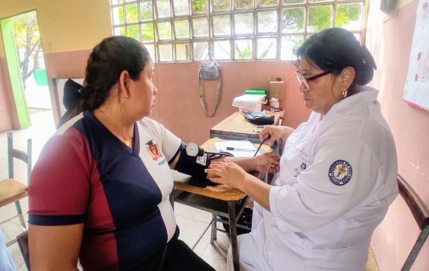Estudiantes de la E.N. José Evaristo Labrador en Colón fueron beneficiados por jornada médica del IPASME 